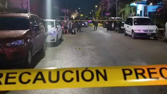 Lonchería “El Biqui” fue atacada a balazos en el centro de Tulum.
