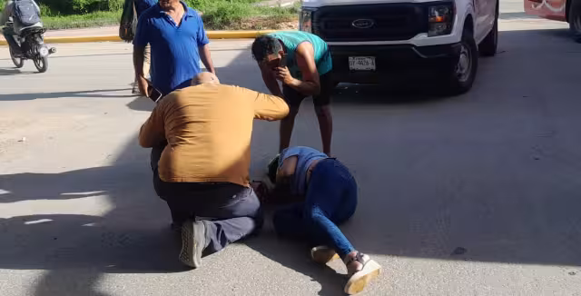 La joven conductora terminó lesionada