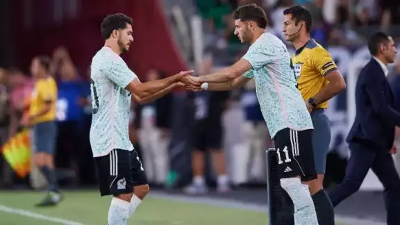 Santi con el Tri