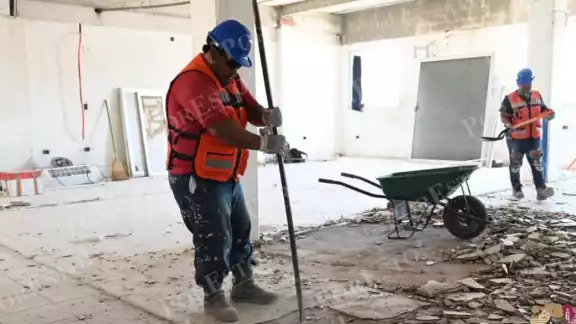 Sin técnicos, sin trabajo: el reto de capacitar en la Isla Sin técnicos, sin trabajo: el reto de capacitar en la Isla