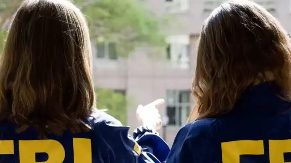 El FBI lanzó una ficha de búsqueda de la menor de edad El FBI lanzó una ficha de búsqueda de la menor de edad