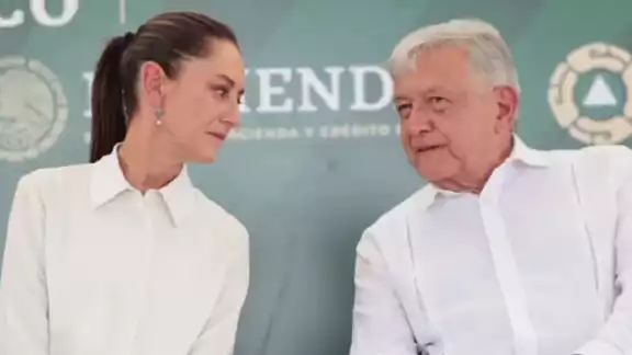 Andrés Manuel López Obrador y Claudia Sheinbaum supervisarán las obras del Tren del Istmo Andrés Manuel López Obrador y Claudia Sheinbaum supervisarán las obras del Tren del Istmo