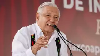 AMLO promete en gira por Hidalgo que con Claudia Sheinbaum habrá continuidad y progreso