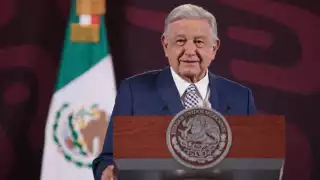 Presidente López Obrador atribuye caída de la Bolsa a 'factores externos' tras triunfo de Sheinbaum