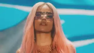 Karol G estrena nueva canción con baile frente a la Torre Eiffel de París: VIDEO