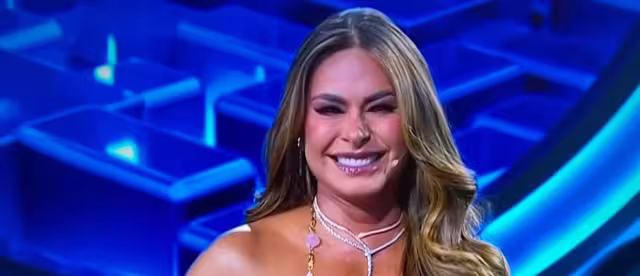 Galilea Montijo durante el debut de La Casa de los Famosos México 2