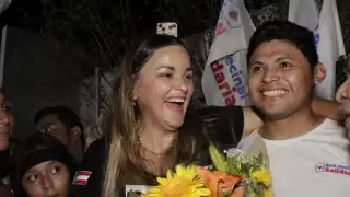 Cecilia Patrón confirma, en San José Tecoh, que busca trabajar con la gente del sur de Mérida