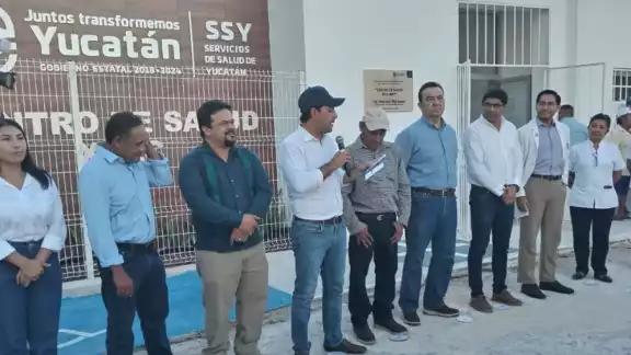Mauricio Vila cortó el listón de la clínica de salud en Buctzotz