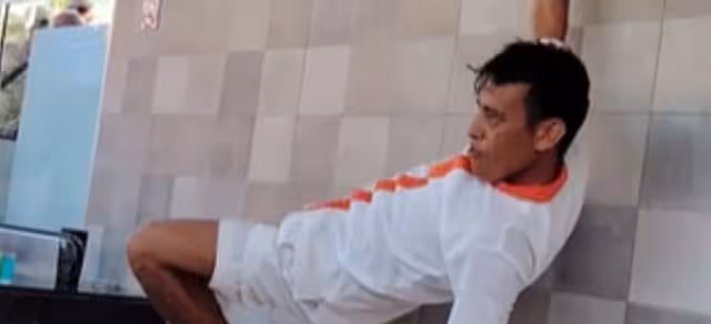 El Tío Gogo lo deja todo en el trabajo y la pista de baile