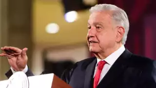 AMLO reveló cartas a Biden y Trump solicitando indulto para Julian Assange