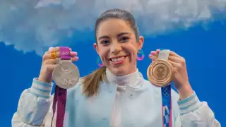 Designan a Alejandra Orozco y Emiliano Hernández como abanderados mexicanos en los Juegos Olímpicos 2024