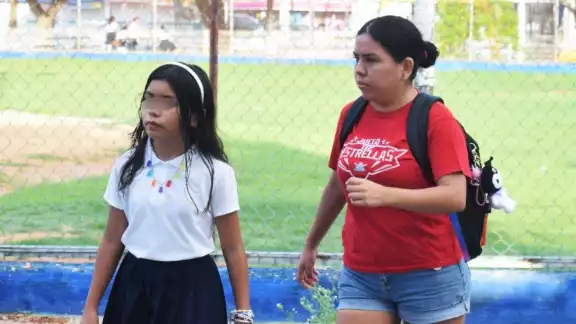 A pesar de que se anunció la ola de calor en Yucatán, y México, la Secretaría de Educación no ha impulsado acciones para proteger a los estudiantes