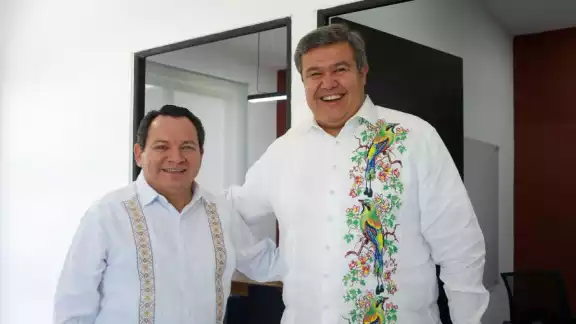 Joaquín Díaz Mena y Octavio Palafox Almada en Yucatán Joaquín Díaz Mena y Octavio Palafox Almada en Yucatán
