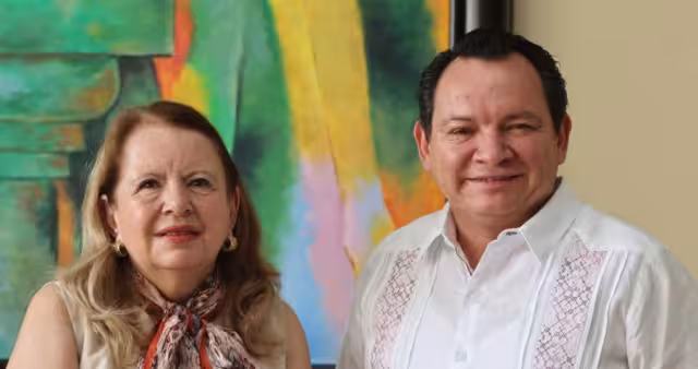 Loretta Ortiz y Joaquín Díaz Mena en Yucatán