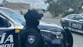 Hallan restos humanos a un costado de la carretera Cancún-Leona Vicario