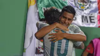 Efraín Álvarez le da la victoria a la Selección Mexicana contra Bolivia en amistoso desde Chicago