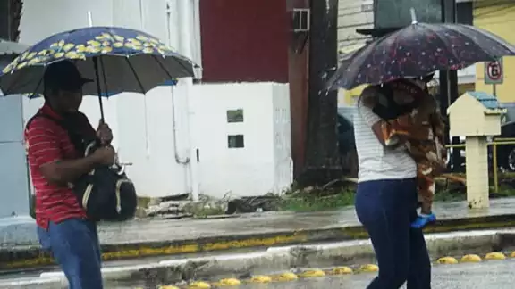 A pesar de la Tormenta Tropical Alberto se cerca al Norte del país, el Sureste seguirá siendo afectado A pesar de la Tormenta Tropical Alberto se cerca al Norte del país, el Sureste seguirá siendo afectado