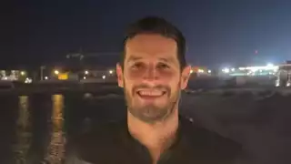 ¿Nominado? Memes tunden a Adrián Marcelo por mover la mandíbula en pleno 'freeze' de LCDLF