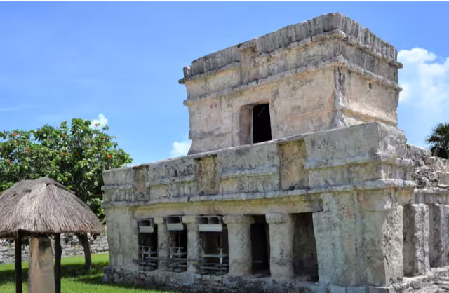 Cancún no sólo es playa, también cuenta con una zona arqueología de nombre El Rey 