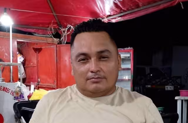 Es trabajador de Willys