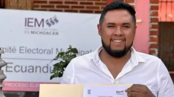 Jorge Luis Estrada Garibay (PRI, PAN, PRD): Obtuvo la alcaldía de Ecuandureo Jorge Luis Estrada Garibay (PRI, PAN, PRD): Obtuvo la alcaldía de Ecuandureo