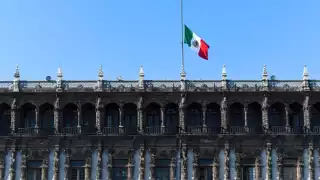 Standard & Poor’s confirma calificación crediticia de México con perspectiva estable
