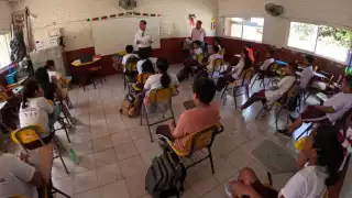 SEP anuncia regreso a clases presenciales en cinco estados tras lluvias: más de 182 mil alumnos reanudan actividades