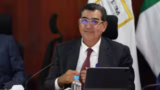 Sergio Salomón asume como nuevo titular del INM tras siete meses de espera
