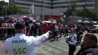 Presidenta Sheinbaum busca solución al paro de maestros de la CNTE ante amenazas de movilizaciones y bloqueos