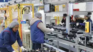 OCDE mejora previsión para México: crecería 0.8% en 2025 y 1.3% en 2026 pese al golpe arancelario de Trump