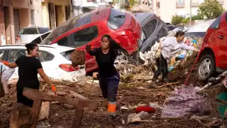 España eleva a 92 la cifra de muertos tras el temporal en Valencia