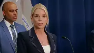 Pam Bondi sentencia al ‘Mayo’ Zambada: “Morirá en prisión, nunca más volverá a estar libre”