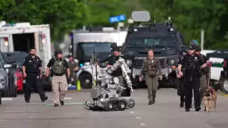 Atentado en centro comercial de Boulder, Colorado deja varias personas quemadas y un detenido; FBI lo clasifica como terrorismo