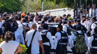 Policías en paro de Campeche aún no entregan grabaciones del "operativo fallido"