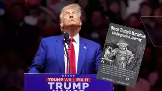 ¿Es Donald Trump un viajero en el tiempo? La teoría detrás de las novelas de Ingersoll Lockwood