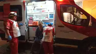 Jubilado de Pemex en situación de calle provoca movilización en Carmen por presunto asalto; estaba ebrio