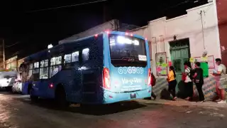 Vecinos del sur de Mérida se quejan de la falta de unidades en el servicio nocturno de Va y Ven