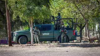 Ejército Mexicano captura a 17 sicarios, por su vinculación en el ataque con mina que mató a 8 militares en Michoacán