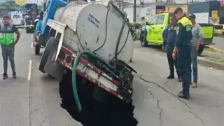 Socavones y daños por las lluvias exponen la crisis de infraestructura en CDMX y Edomex