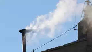 ¡Fumata blanca en el Vaticano! Hay nuevo Papa tras la muerte de Francisco