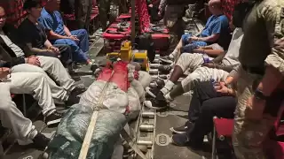 Estados Unidos deporta a ocho migrantes criminales tras fallo de la Corte; entre ellos un mexicano acusado de asesinato