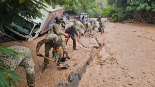 Ejército y Guardia Nacional activan Plan DN-III-E en Querétaro por deslaves en la Sierra Gorda