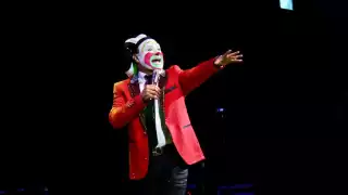 Brincos Dieras sorprende al donar dinero y hacer colecta para un padre de familia con insuficiencia renal