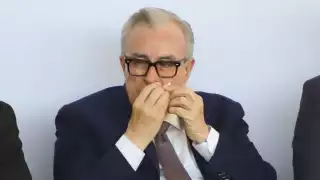 Rubén Rocha Moya aclara polémica por supuestos “encuentros” entre criminales y autoridades