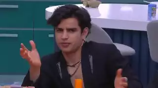 La Casa de los Famosos México: Aarón Mercury explota con la producción por involucrar a su mamá