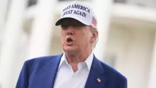 Trump advierte posible ataque contra Irán: “Nadie sabe lo que voy a hacer”