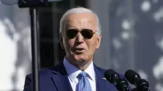 Biden insta a Trump a reconsiderar aranceles a México y Canadá, por su impacto económico y tensiones diplomáticas
