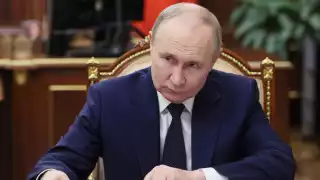 Putin descarta alto al fuego y reunión con Zelenski: acusa a Kiev de “terrorismo” tras ataques en Briansk y Kursk