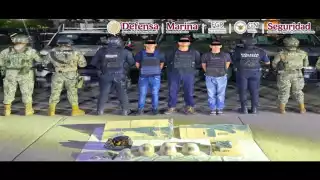 Detienen a tres personas por extorsión en Tabasco; les aseguran armas, drogas y ponchallantas