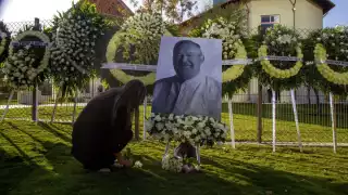 San Pedro garza García le rinde homenaje a Mauricio Fernández Garza en su funeral